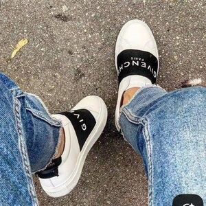 Women GIVENCHY Urban Street Logo SNEAKERS SIZE 8 38 EU